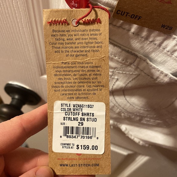 True Religion Cut-off Short - Picture 5 of 5